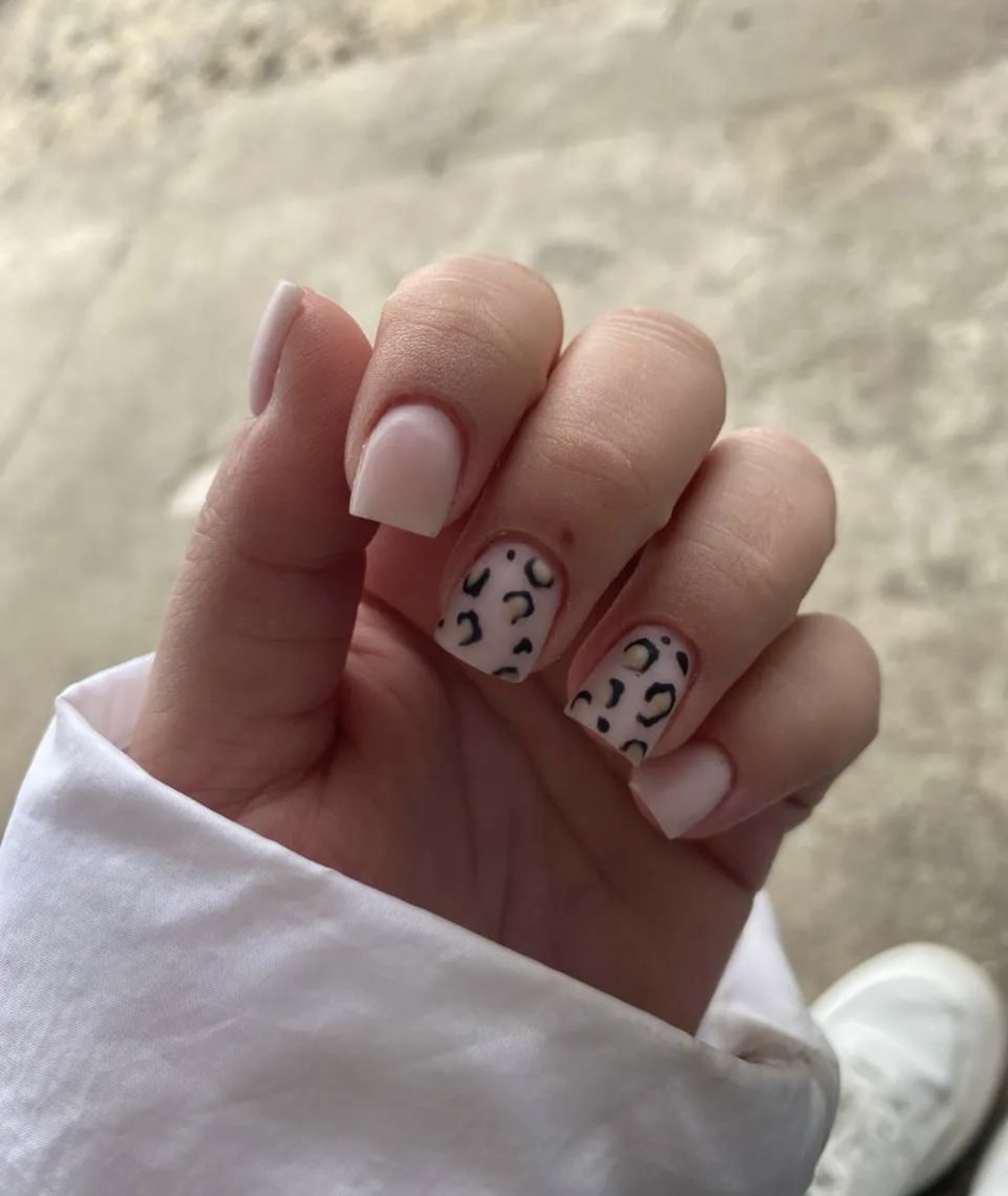 манікюр познякиJulia Nails Bar - 72